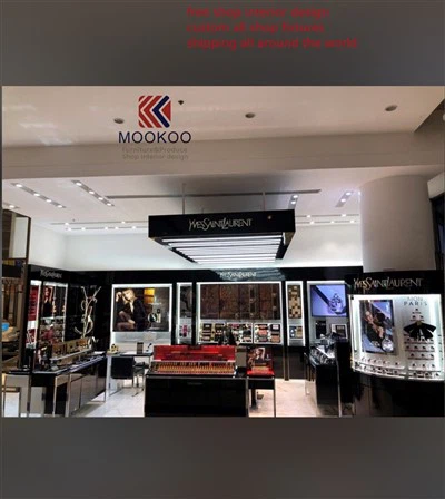 Kiosque du centre commercial pour le parfum se vend une boutique libre de taxe