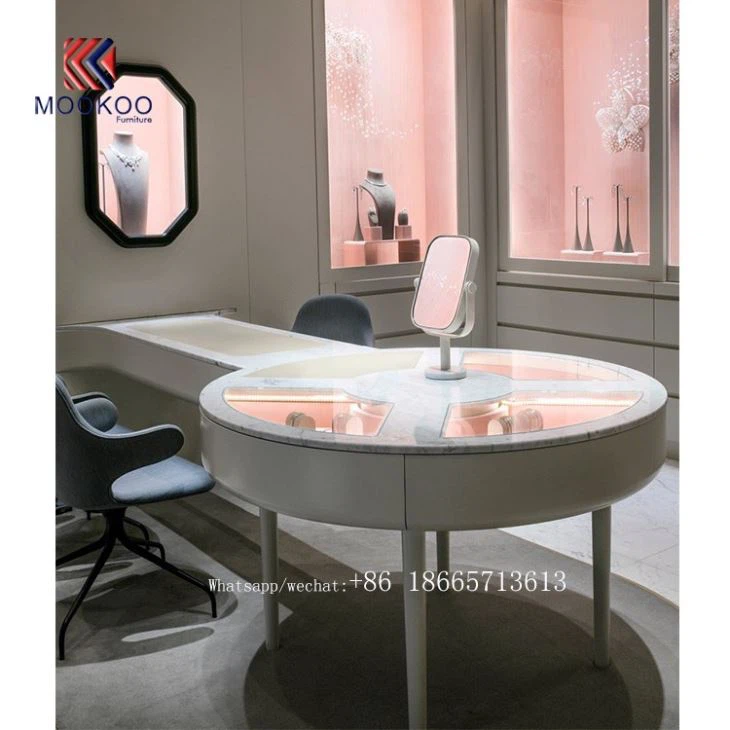 Good Quality Jewelry Showcase Window On Sale